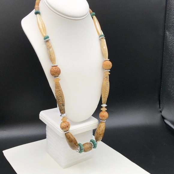 Tribal Carved Style 24” Chunky Acrylic Bead Necklace Faux Sandstone Earth Tones - Picture 3 of 9